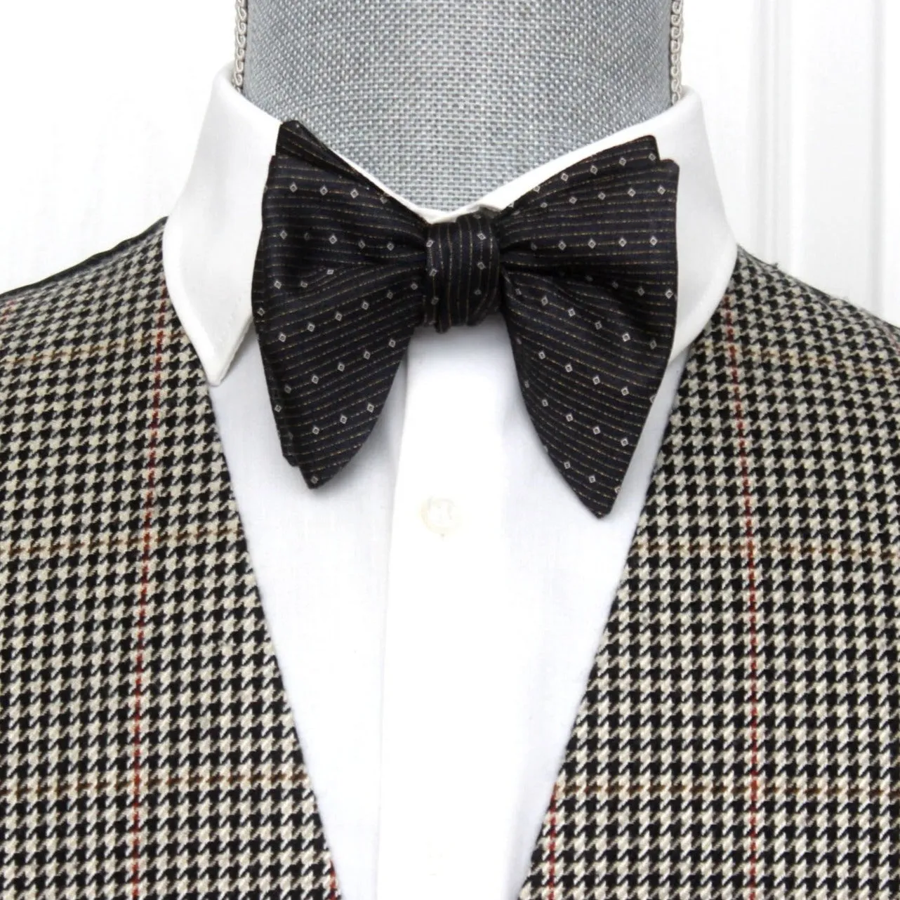 Large Men's Bow tie