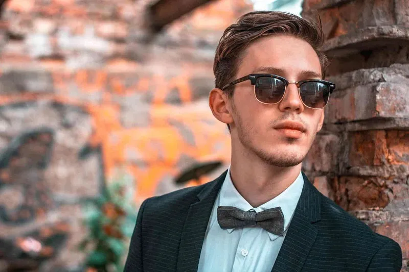 Make a Statement with Our Natural Linen Bow Tie - Ideal for Grooms and Groomsmen