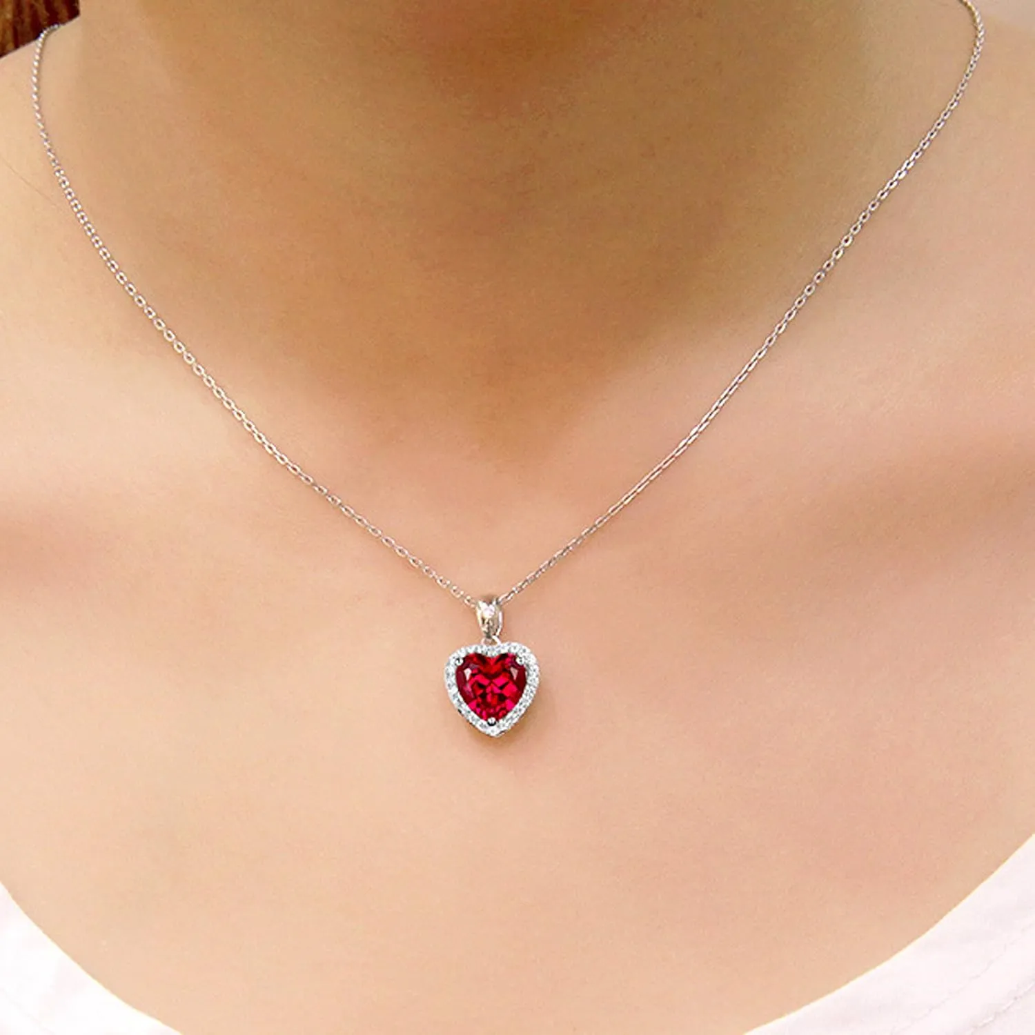 Navachi 925 Sterling Silver 18k White Gold Plated 3.7ct Heart Ruby or Emerald Necklace Pendant 16"