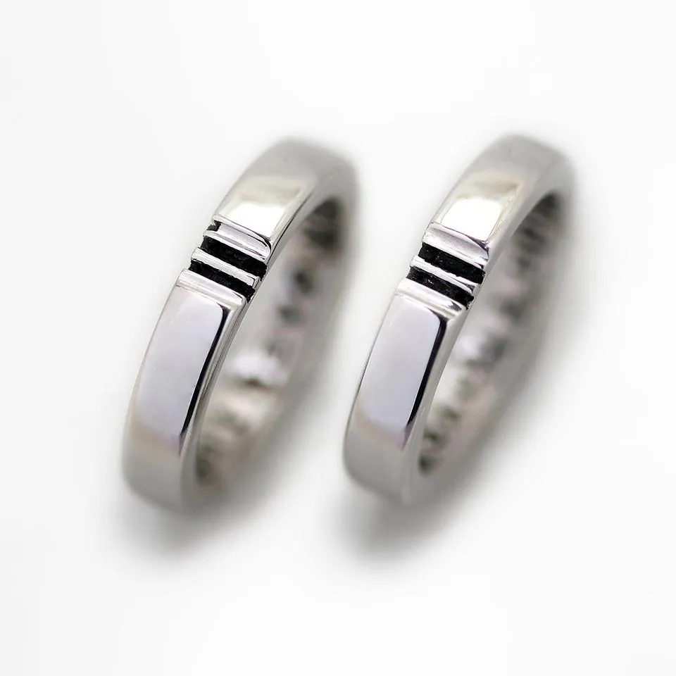 Puzzle engagement ring set