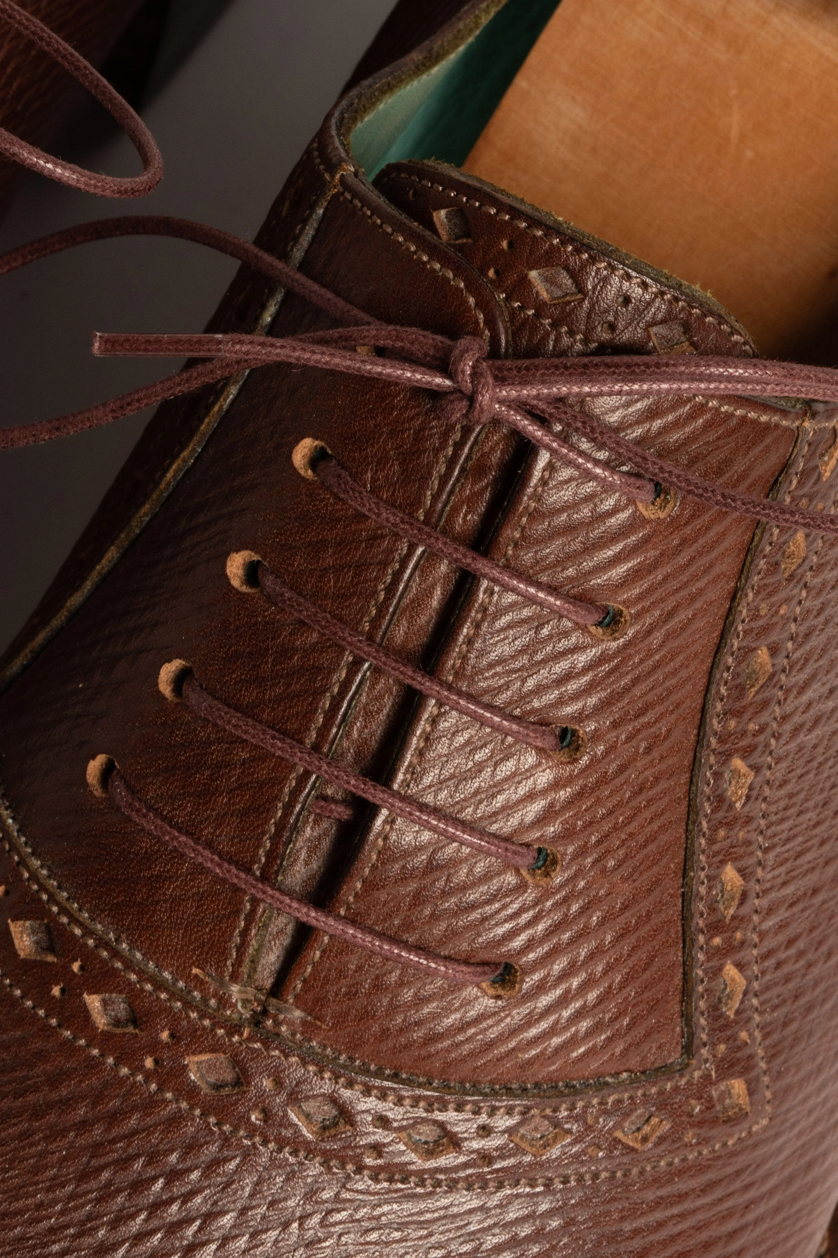 Round Bordeaux Waxed Cotton Shoelaces