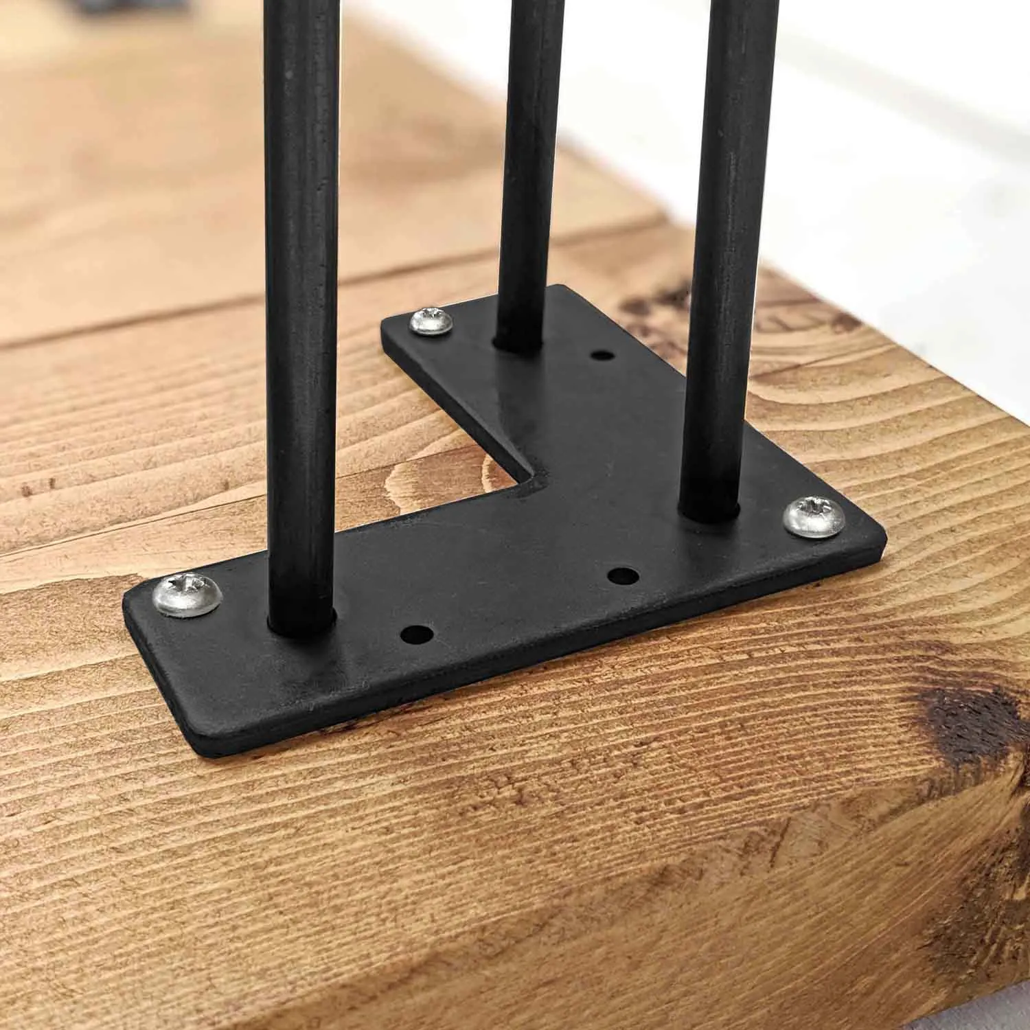 Rustic Bench | Hairpin Leg